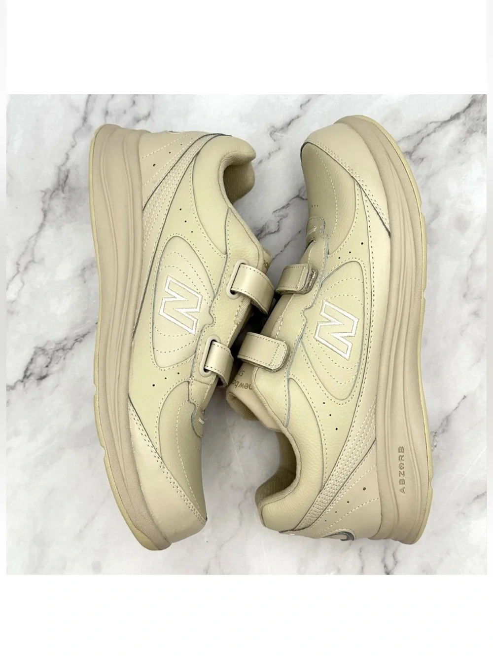 New Balance 577 Walking Shoes Mens 12 D Wide Beige Leather Hook Loop MW577VB